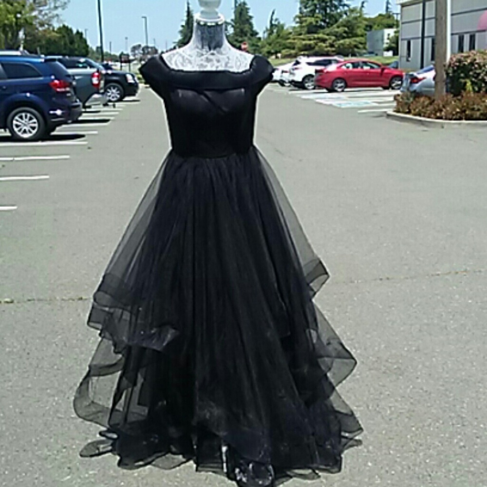 La Femme Prom Dress